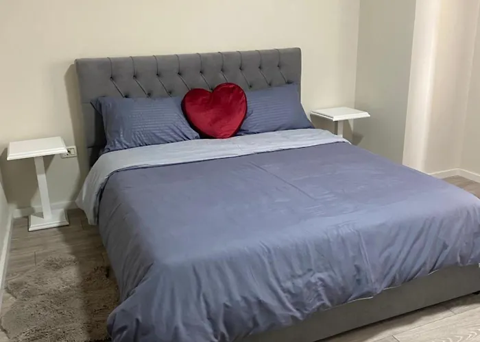 Chlo Apartment 5 Tirane